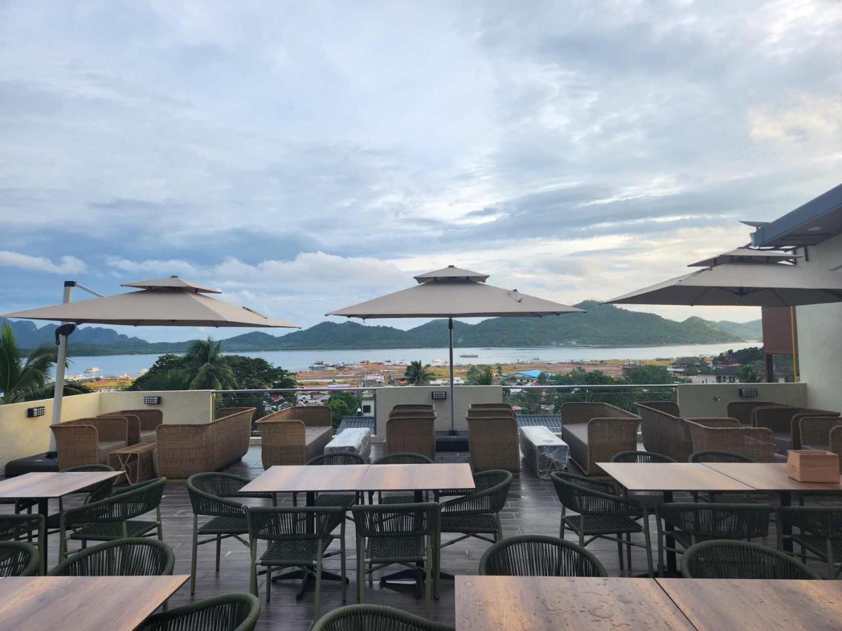 Tropicasa Hotel Đảo Đảo Coron Ngoại thất bức ảnh